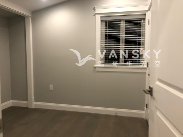 250902171830_IMG_5280 1.jpg